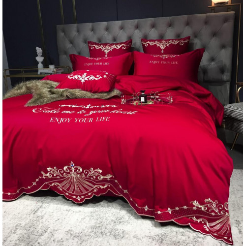 Постельное белье Сатин Гладкокрашеный Вышивка Делюкс на резинке DHCR002