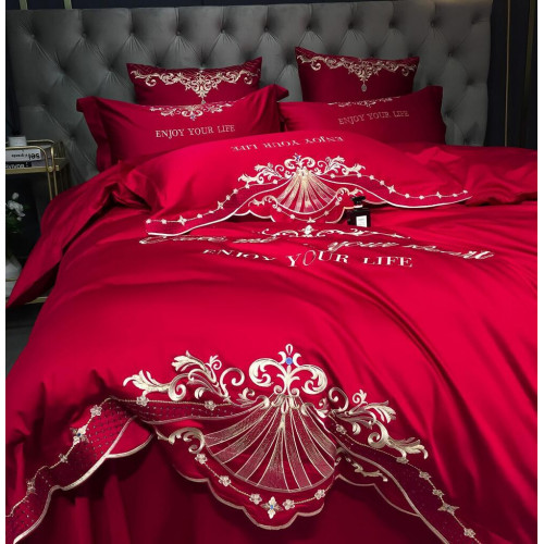 Постельное белье Сатин Гладкокрашеный Вышивка Делюкс на резинке DHCR002