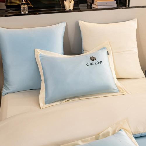 Комплект постельного белья Сатин-Шелк Я IN LOVE на резинке LVR008