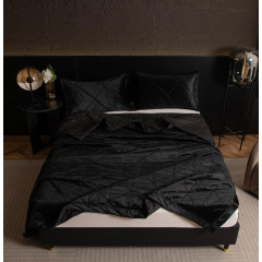 Велюровое покрывало в клетку и две наволочки OVL047