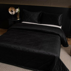 Велюровое покрывало в клетку и две наволочки OVL047