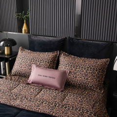 Комплект постельного белья на резинке Сатин Velouria Luxe с Одеялом VLR004